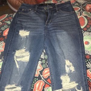 Hollister high-rise mom jeans vintage stretch